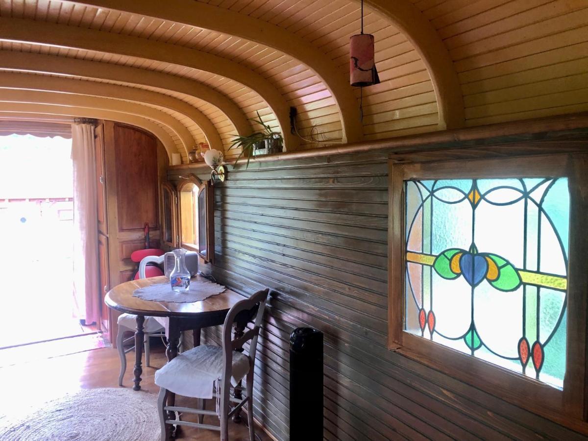 La Roulotte Du Coustal, Cajarc, Lot Luxuszelt *