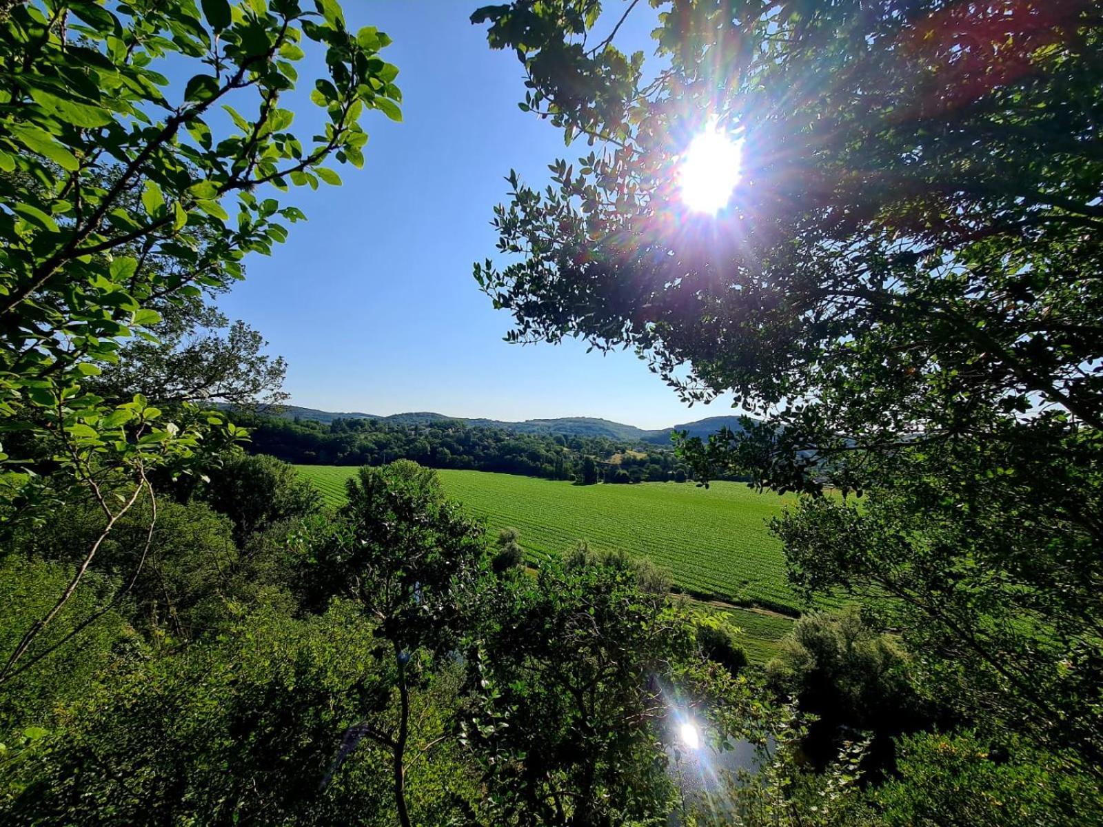 Luxury tent La Roulotte Du Coustal, Cajarc, Lot *